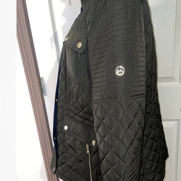 Michael Kors Woman’s Green With Gold Zippers Quilted  Hooded Jacket Size Xl - Picture 8 of 14